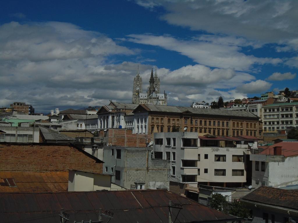Hotel El Ejido Quito Zewnętrze zdjęcie