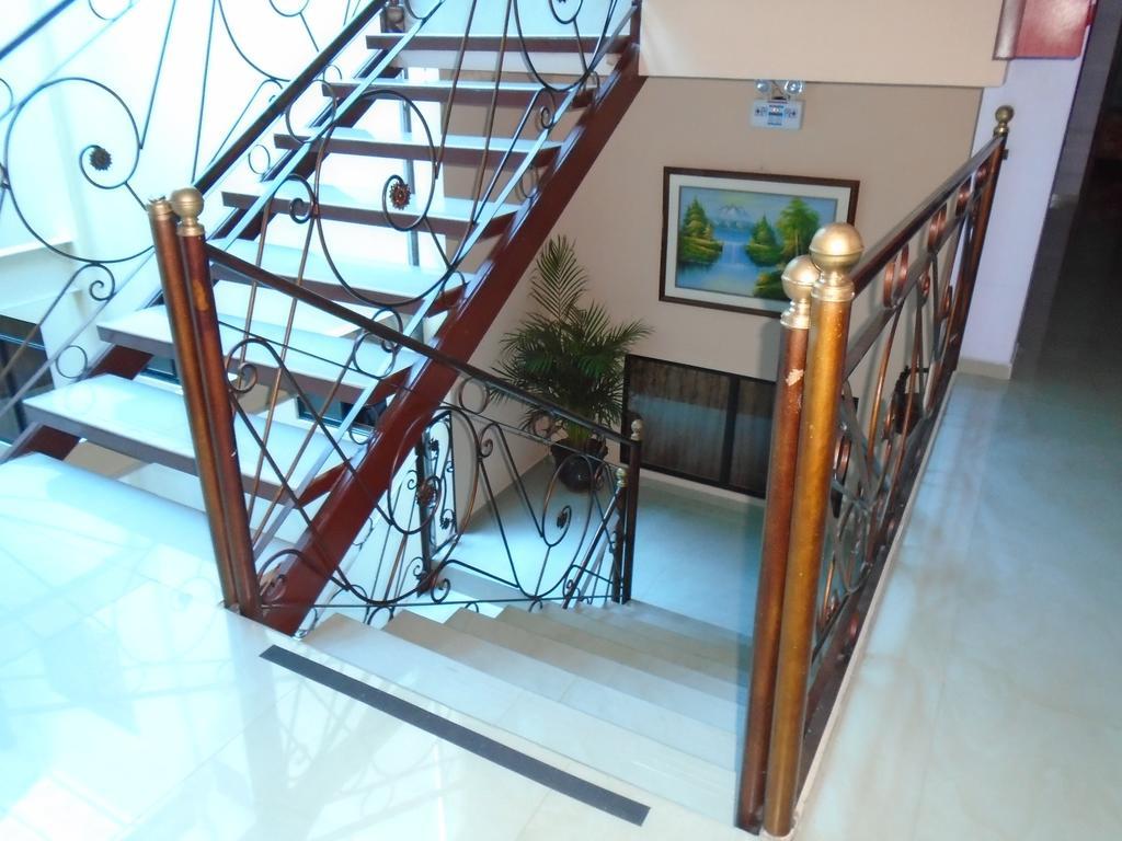 Hotel El Ejido Quito Zewnętrze zdjęcie