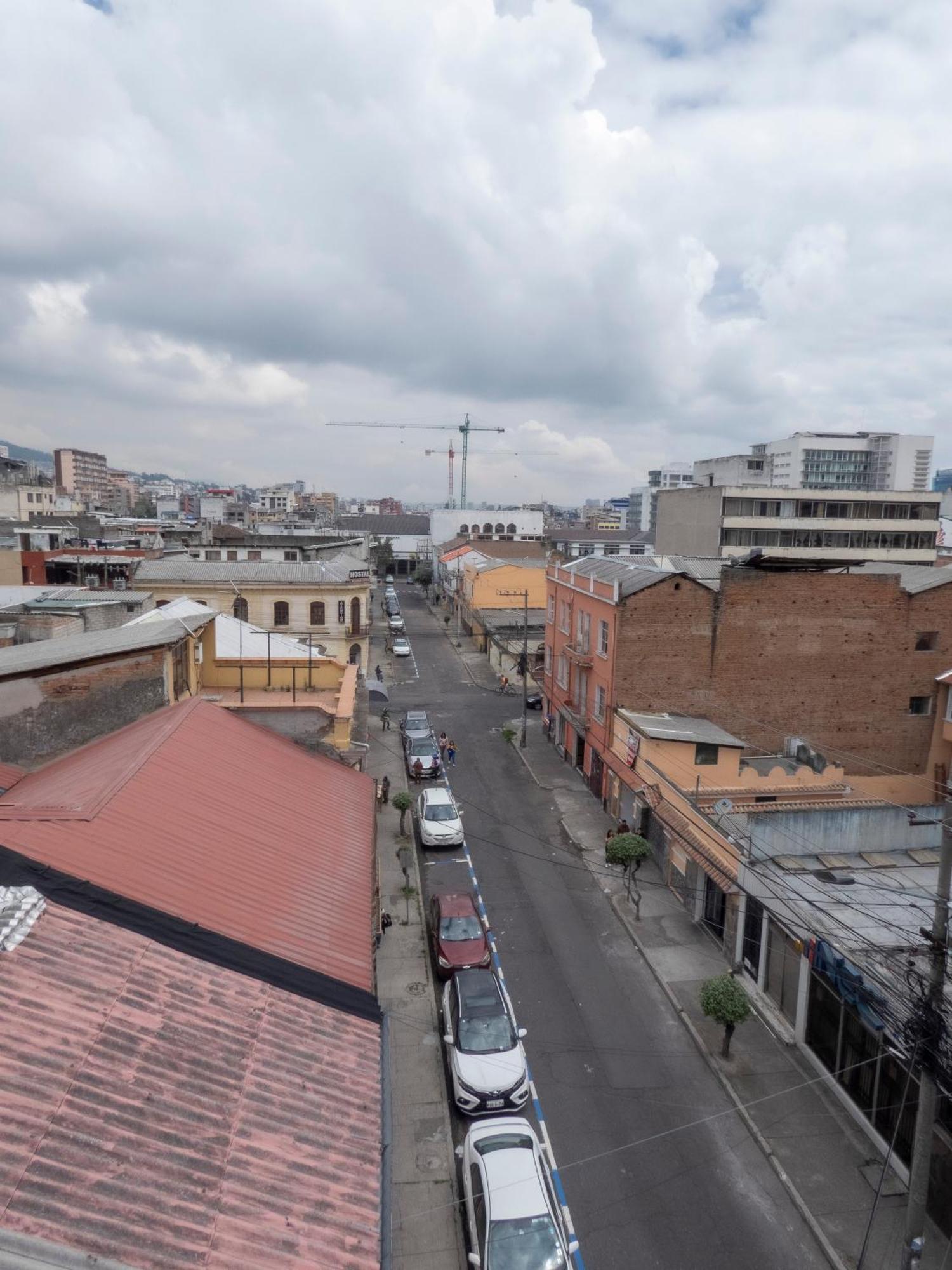 Hotel El Ejido Quito Zewnętrze zdjęcie