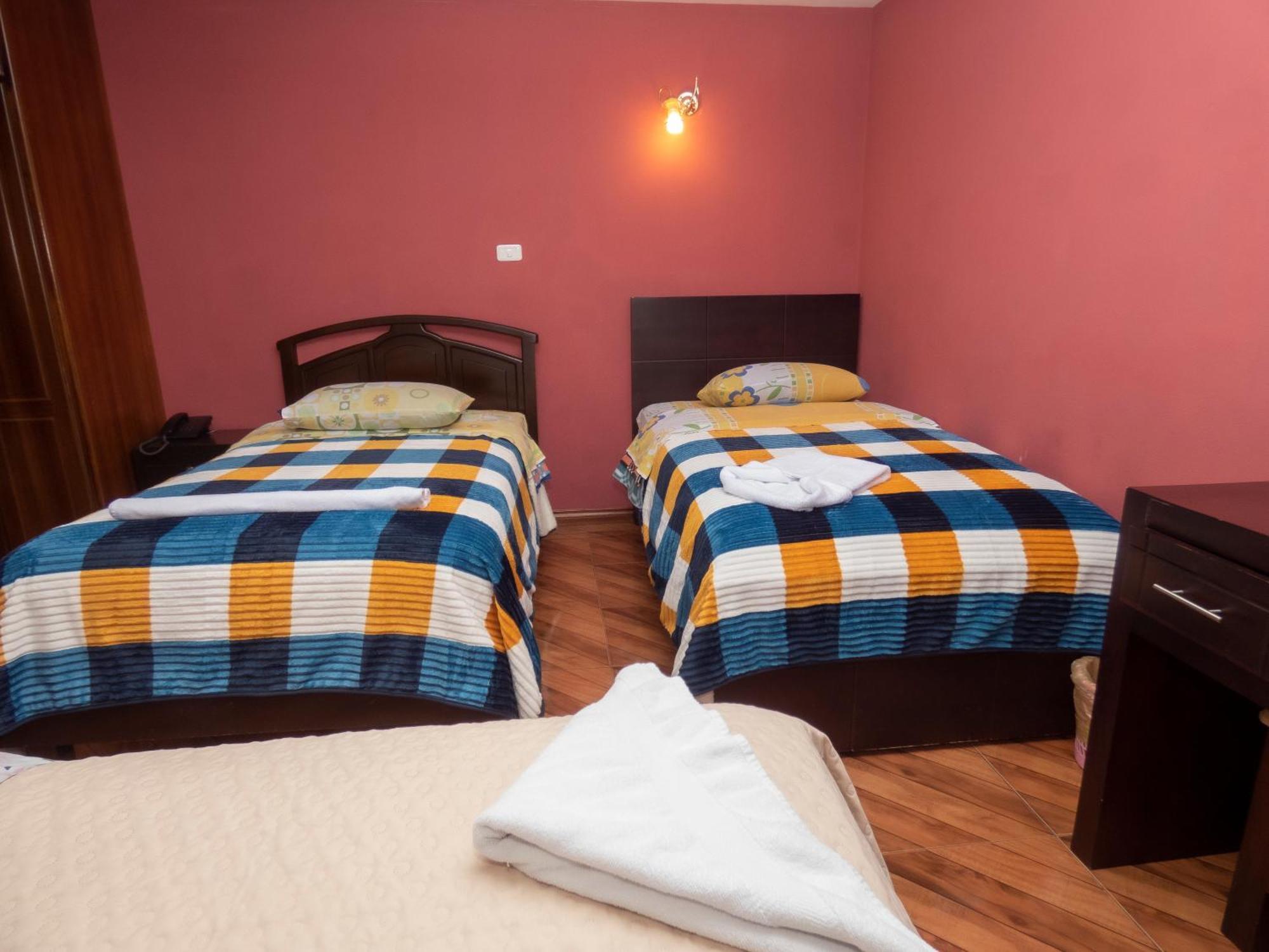 Hotel El Ejido Quito Zewnętrze zdjęcie