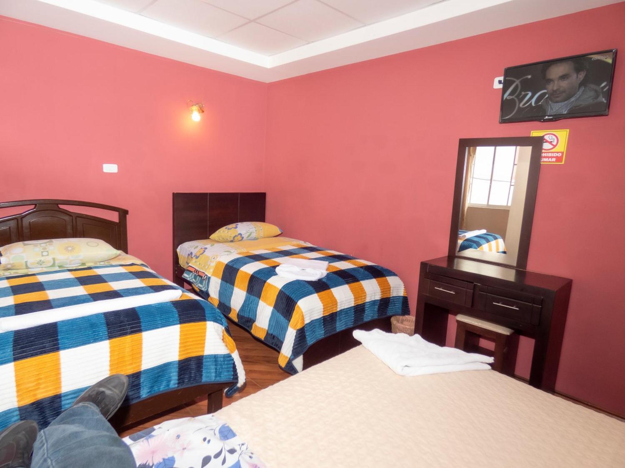 Hotel El Ejido Quito Zewnętrze zdjęcie